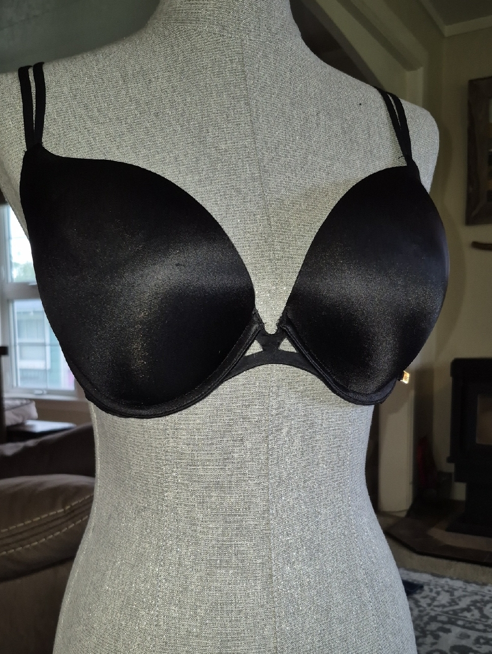 Victoria's Secret Black Double-Strap Push-Up Bra